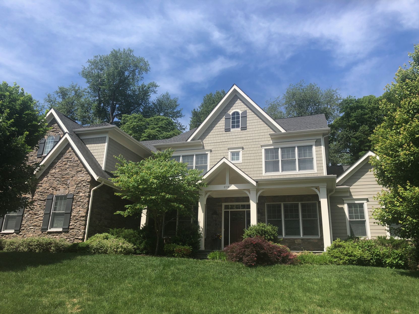 2714 N Oakland Street, Arlington, Virginia 22207